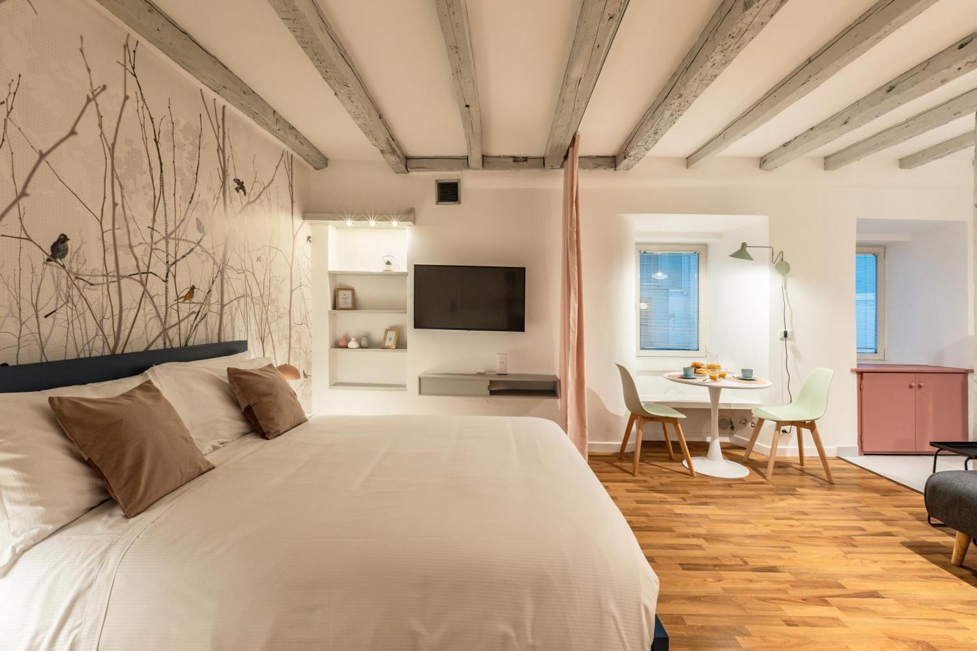 Piazza Unita D'Italia - Jr Suite Con Ac - Wi Fi - Park Convenzionato ترييستي المظهر الخارجي الصورة